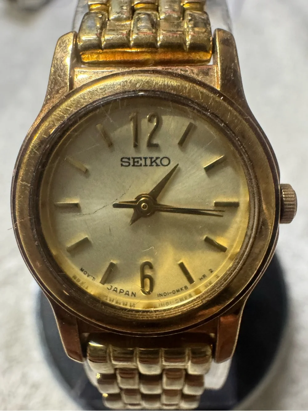 Seiko Gold Tone Ladies Analog Bracelet Watch